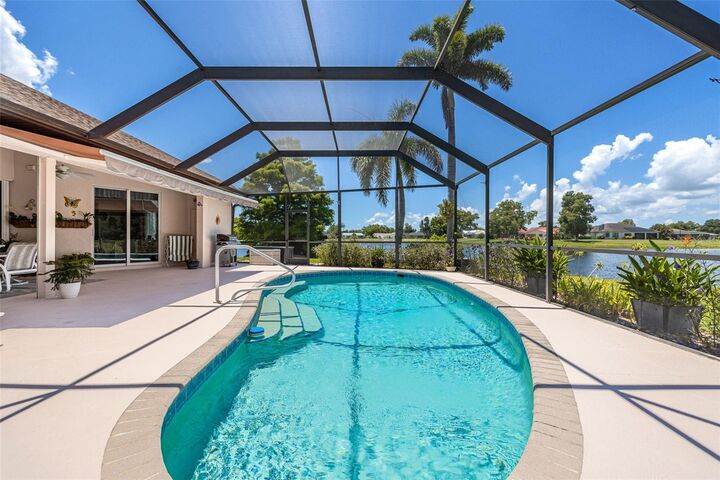 Property Photo: 2335 Malaya Court FL 33983