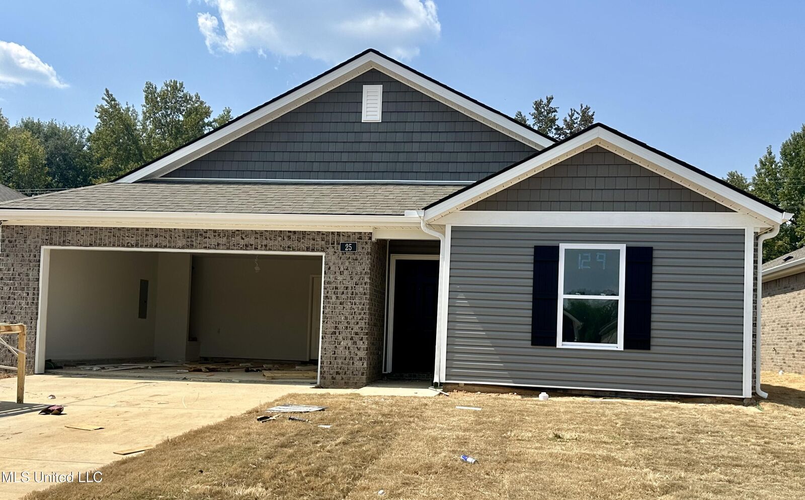 Property Photo:  25 Silo Lane  MS 38611 