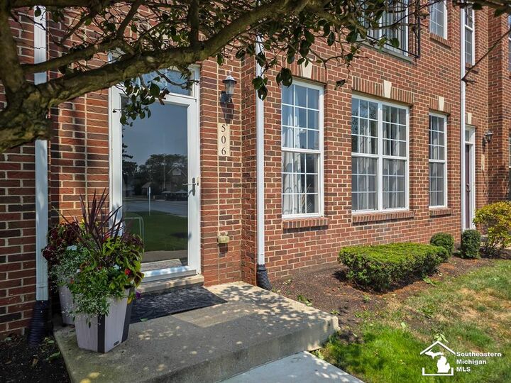 Property Photo: 506 Kaye Lani Avenue MI 48161