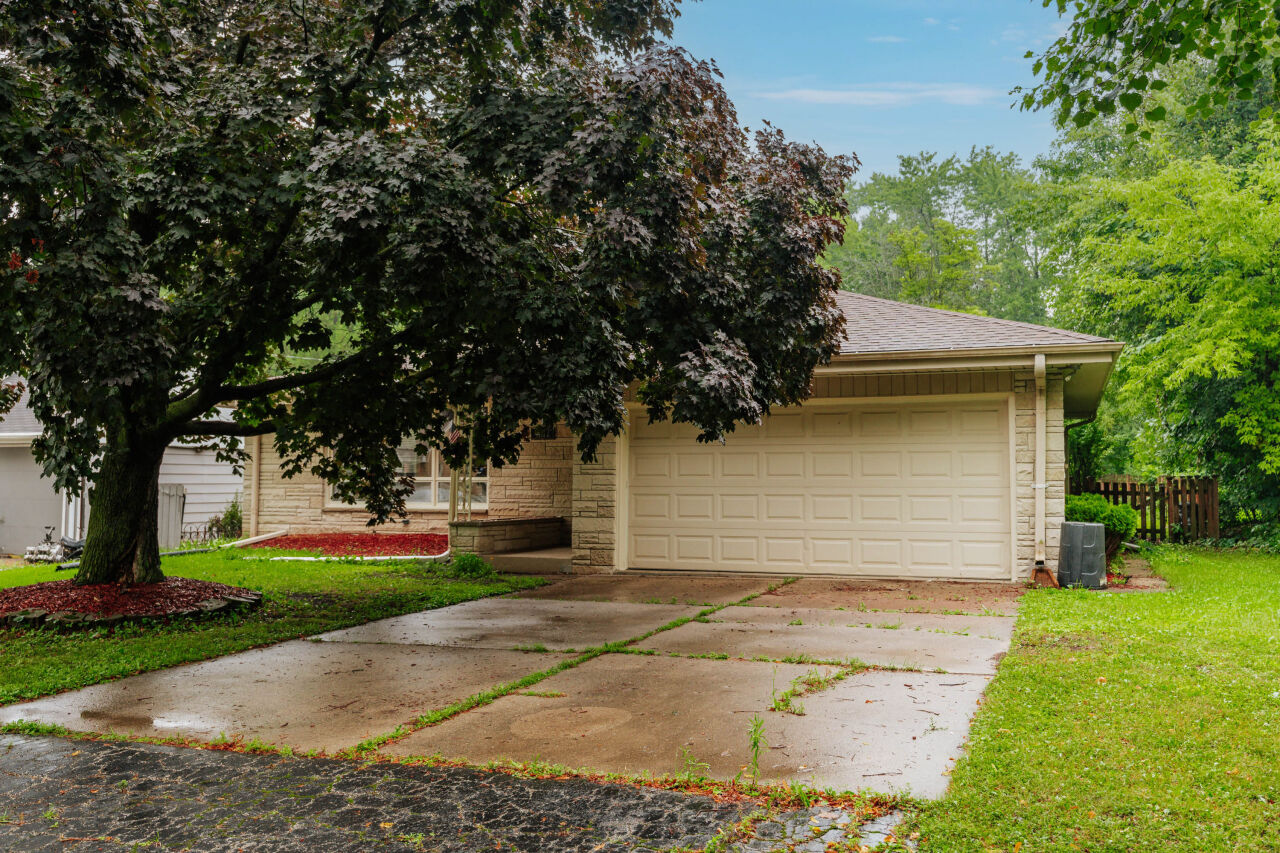 Property Photo:  4212 N 95th St  WI 53222 