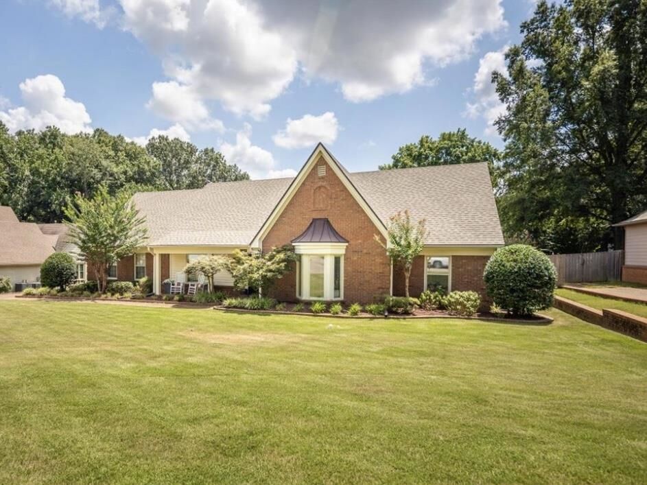 Property Photo: 10275 Crooked Creek Rd TN 38017