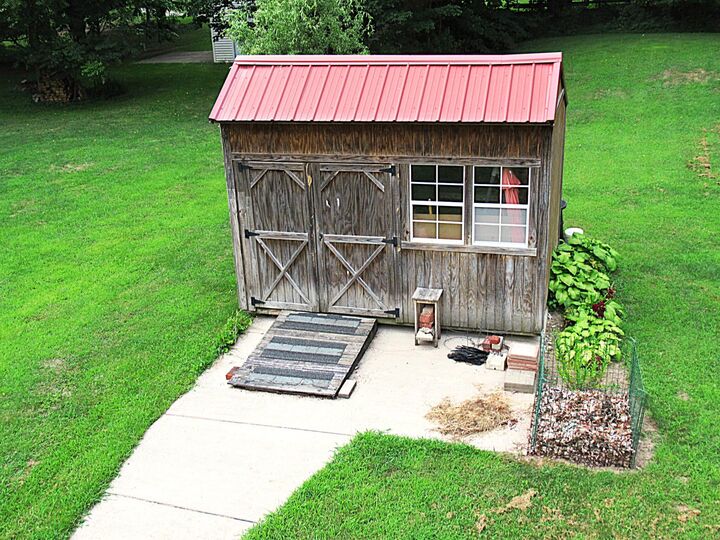 Property Photo: 3713 Peterson Drive MI 49055