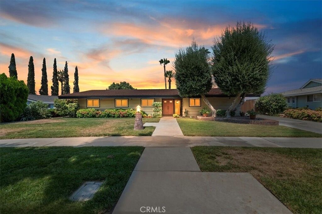 Property Photo: 5481 Pinehurst Drive CA 92504