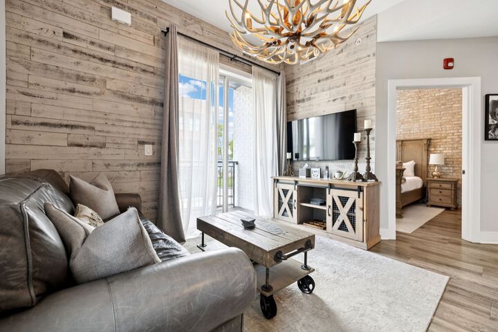 2521 Clifton Ave 203  Nashville TN 37209 photo
