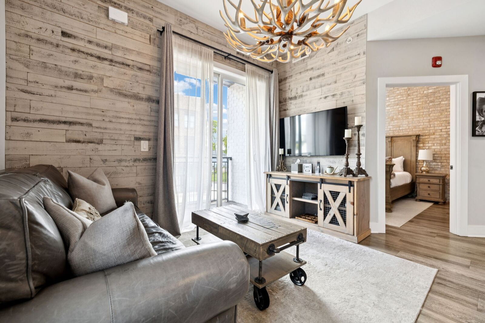 Property Photo: 2521 Clifton Ave 203 TN 37209