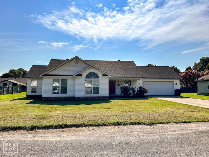 Property Photo: 104 Janis Drive AR 72417