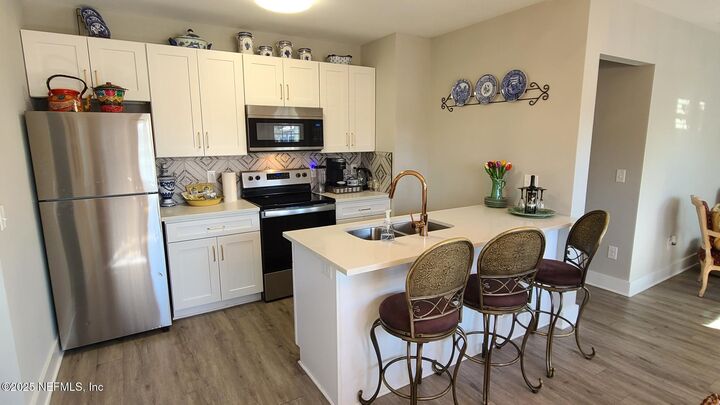Property Photo: 410 Center Street FL 32043