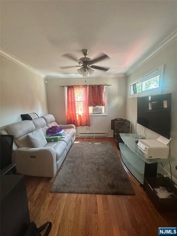 Property Photo:  18 Orchard Road  NJ 07040 
