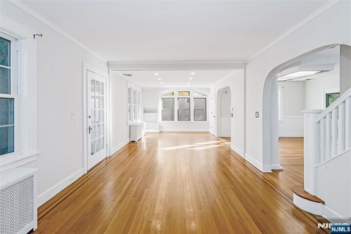 982 Queen Anne Road  Teaneck NJ 07666 photo