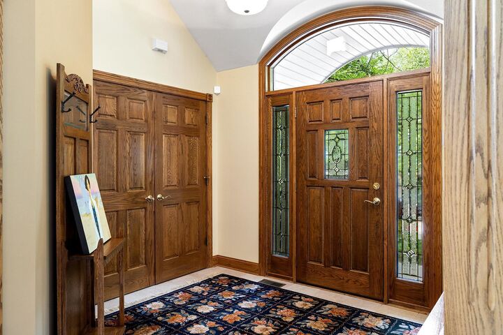 Property Photo: 2828 Burnham Boulevard MN 55416