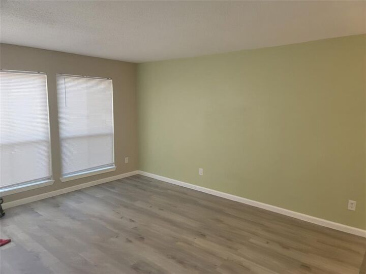 Photo de la propriété: 4616 Country Creek Drive 1176 TX 75236