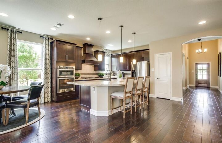 Property Photo:  1702 Dreamers Way  TX 75098 