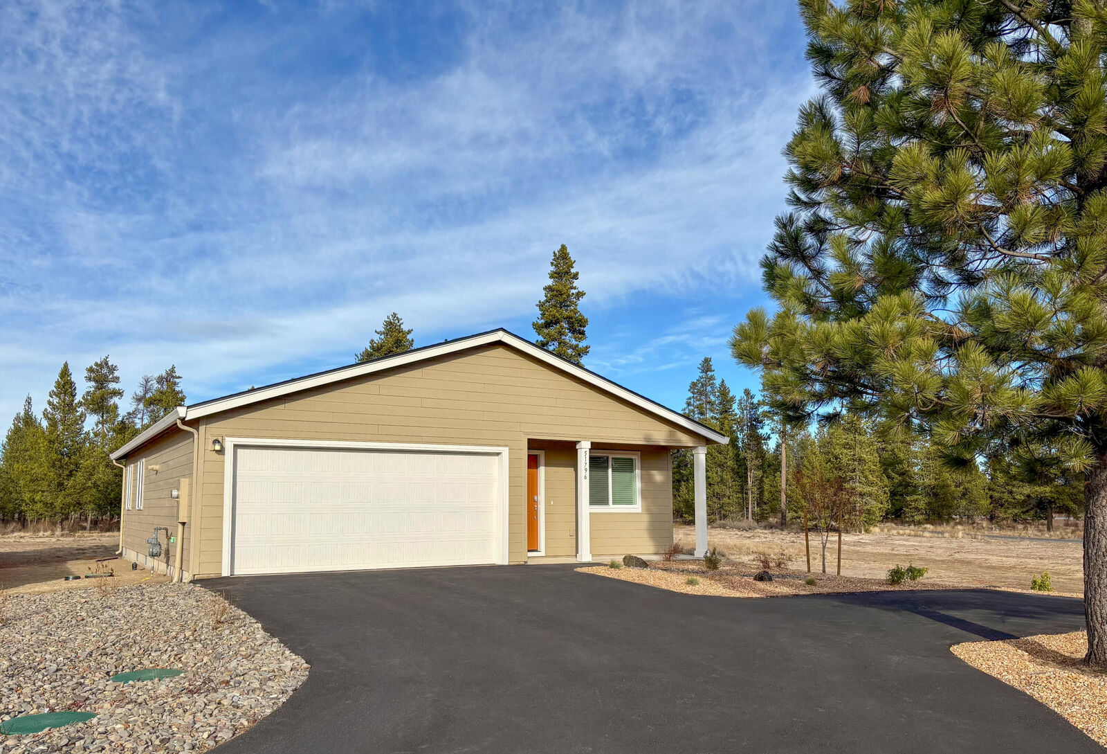 Property Photo:  51796 Jubilee Pine Dr  OR 97739 