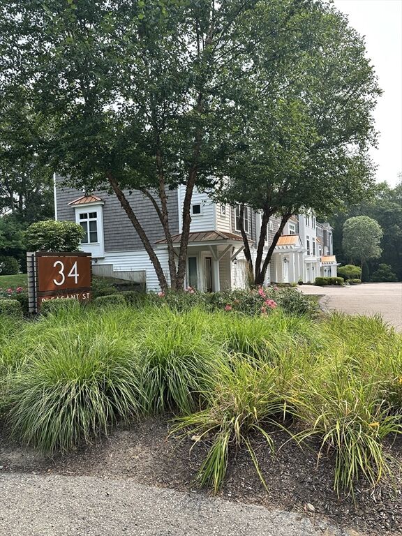 Property Photo:  34 Pleasant Street 107  MA 02035 