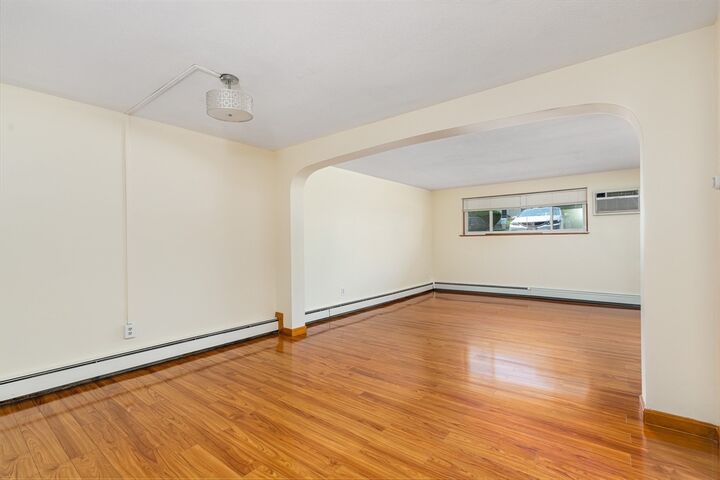Property Photo:  73 Charlesbank Rd 105  MA 02458 