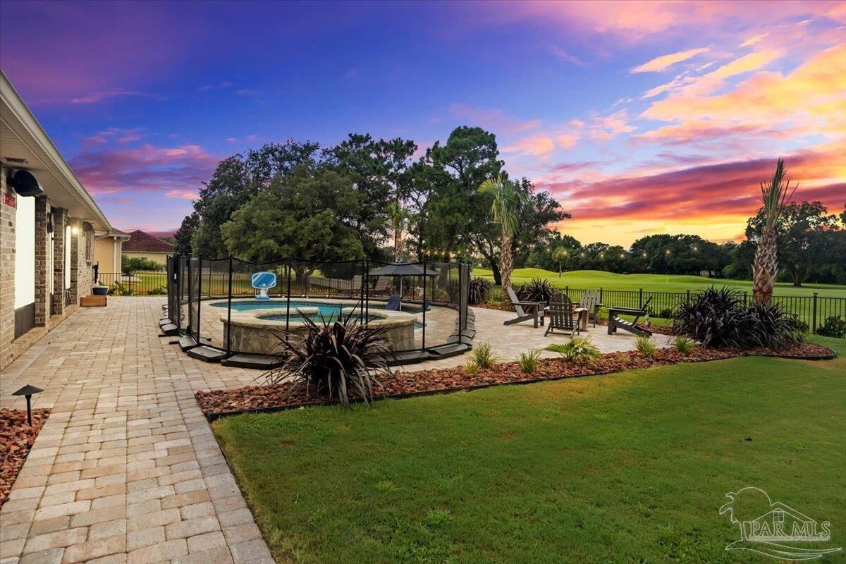 Property Photo:  7191 Apples Way  FL 32566 