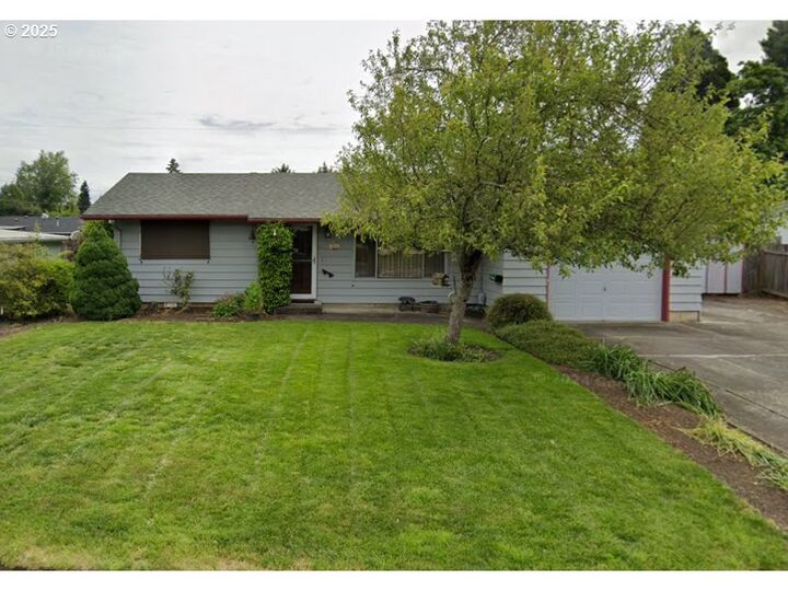 3569 Hyacinth St  Eugene OR 97404 photo