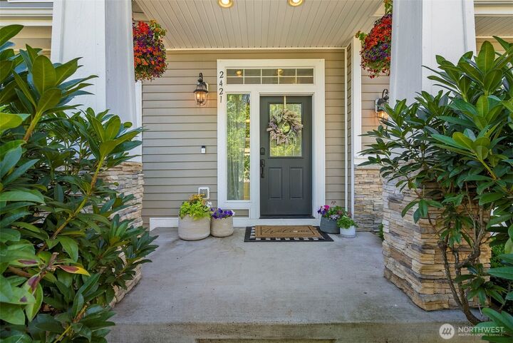 Property Photo: 2421 Chateau Drive WA 98373