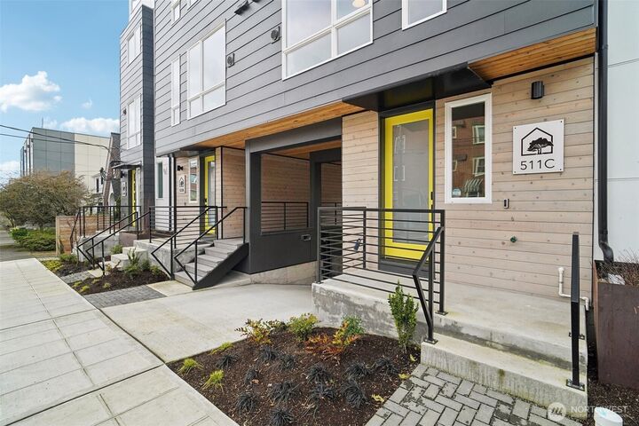 511  Howe Street C  Seattle WA 98109 photo