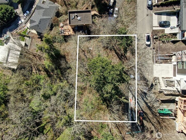 Property Photo:  118 Xx  90th Avenue NE  WA 98034 