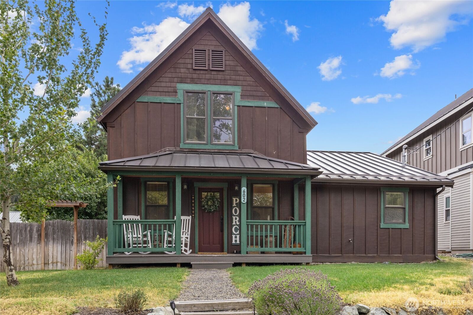 Property Photo: 602 S 1st Street WA 98941