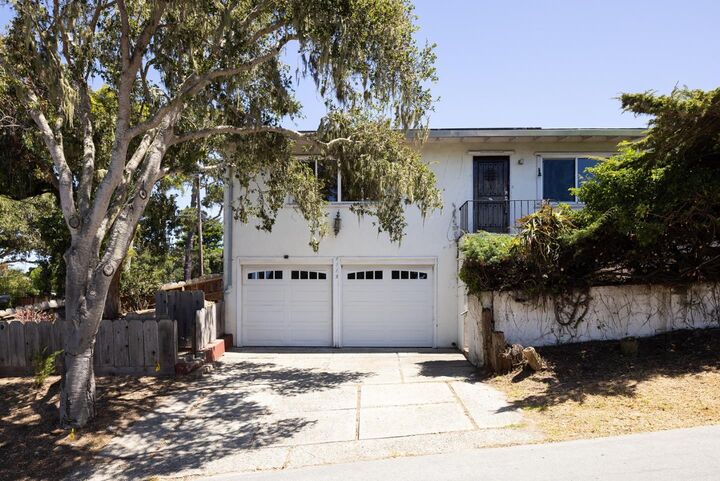 1113 Buena Vista Avenue  Pacific Grove CA 93950 photo