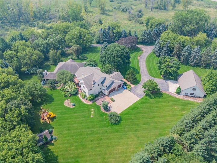 5610 Reiner Road  Sun Prairie WI 53590 photo