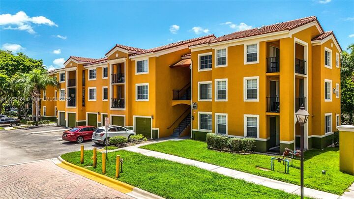 Property Photo: 2440 E Preserve Way 208 FL 33025