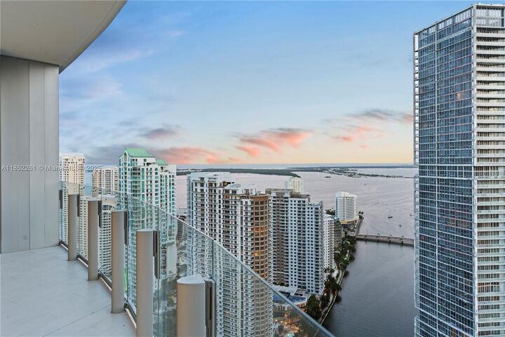 300 Biscayne Blvd Way 4007  Miami FL 33130 photo