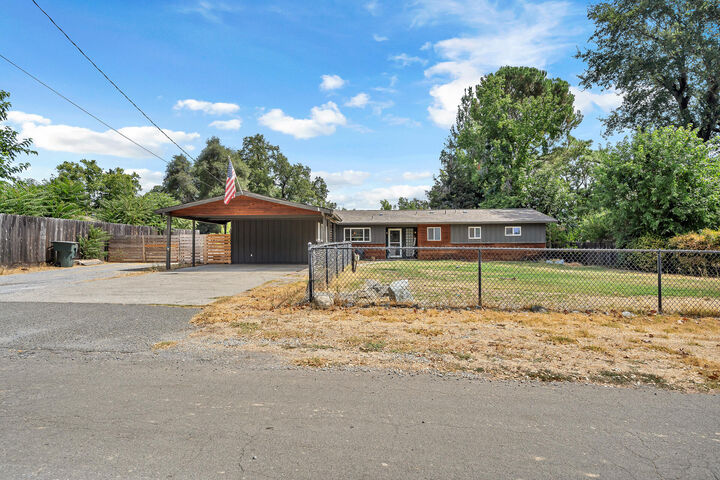 Property Photo: 6849 W Waverly Avenue CA 96001