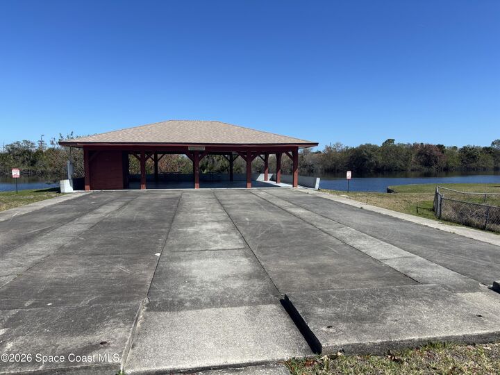 Property Photo:  50 N Lee Court  FL 32952 