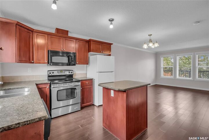 Property Photo:  315 Hampton Circle 109  SK S7R 0J7 