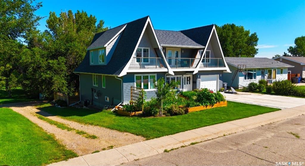 147 Burke Crescent  Swift Current SK S9H 4E4 photo