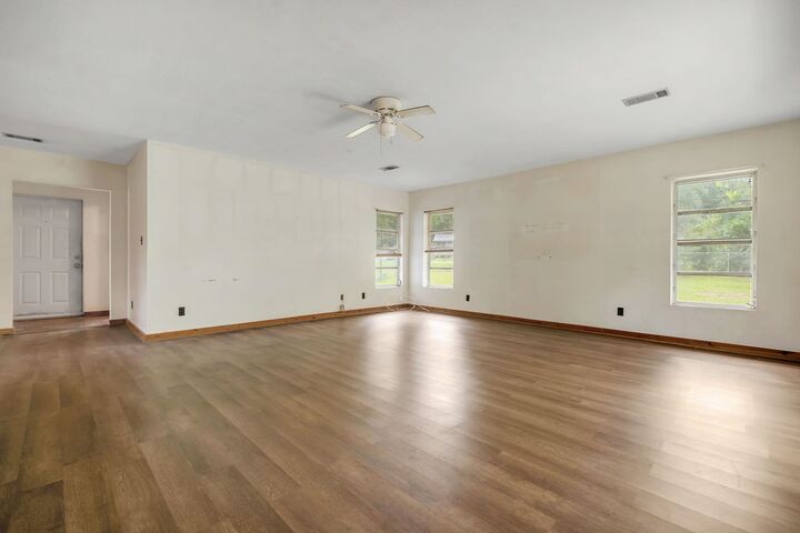 Property Photo: 7674 Christy Cary Lane FL 32304
