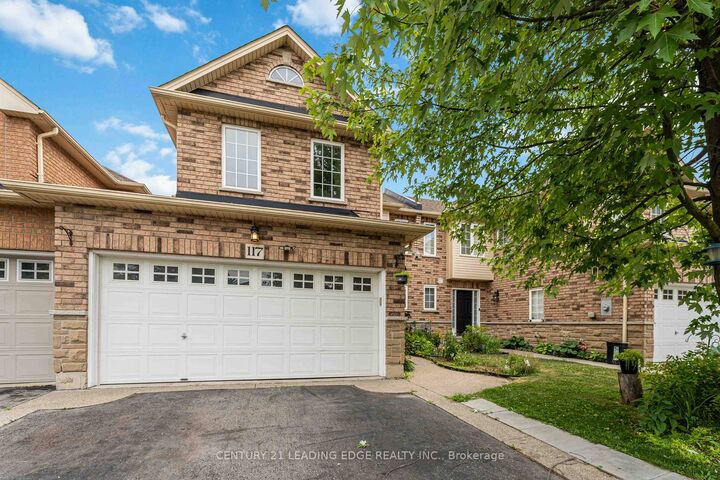 Property Photo: 117 Thoroughbred Boulevard ON L9K 1N2