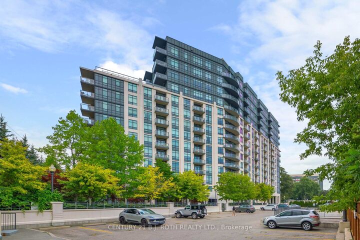 Property Photo:  1135 Royal York Road 318  ON M9A 0C3 