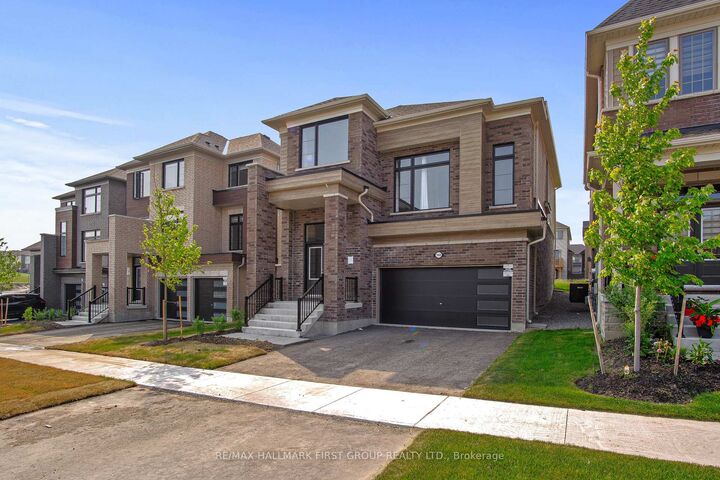 Property Photo:  1069 Trailsview Avenue  ON K9A 4J5 
