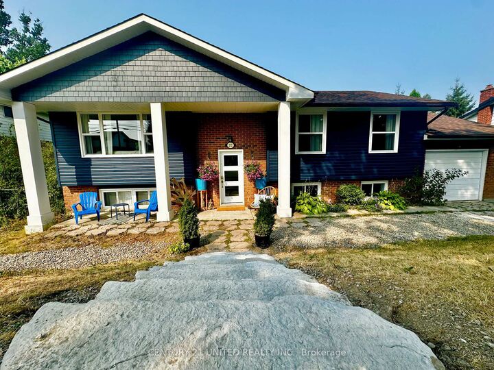 Property Photo: 252 Queen Street ON K0L 2H0