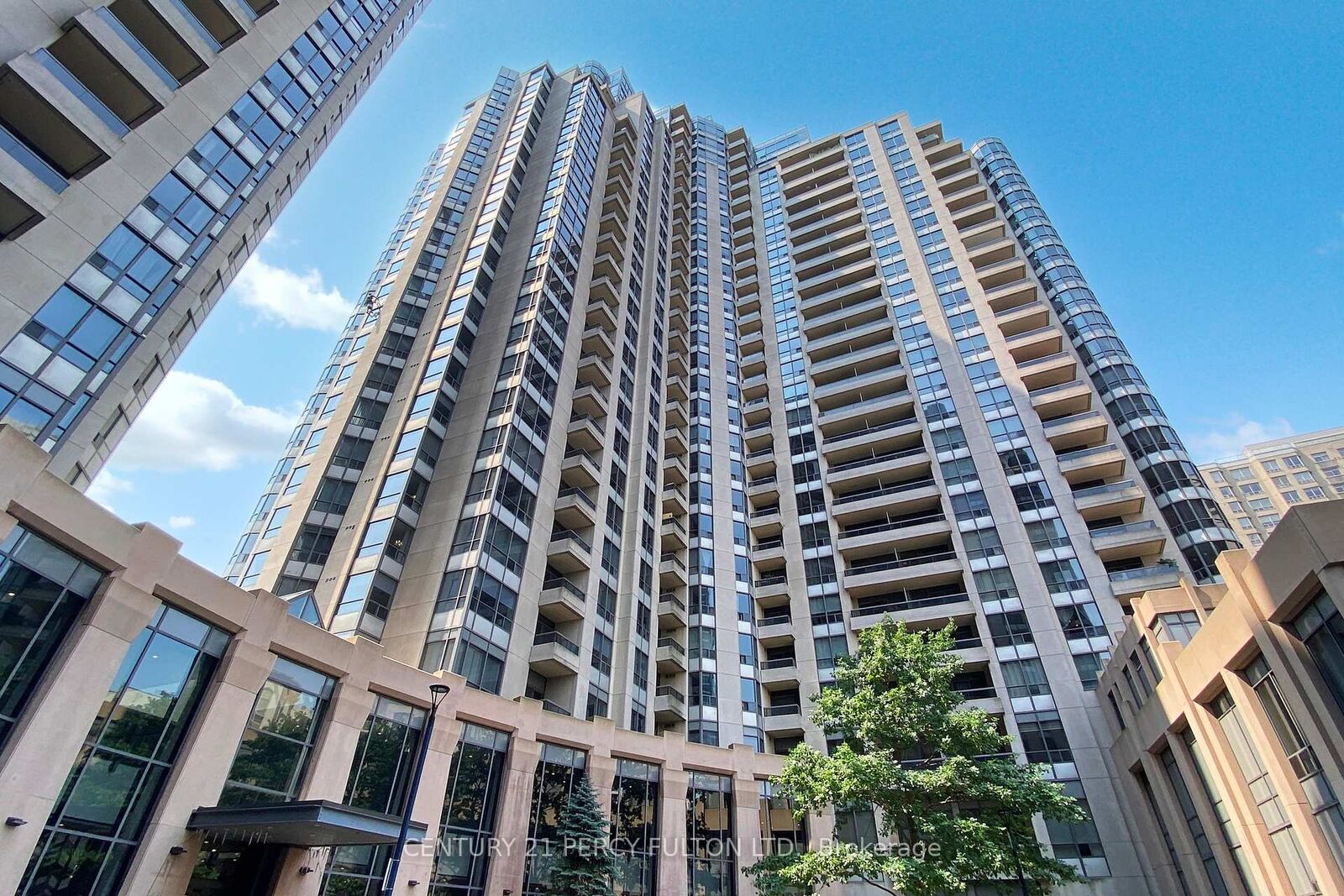 Photo de la propriété: 5 Northtown Way 1008 ON M2N 7A1