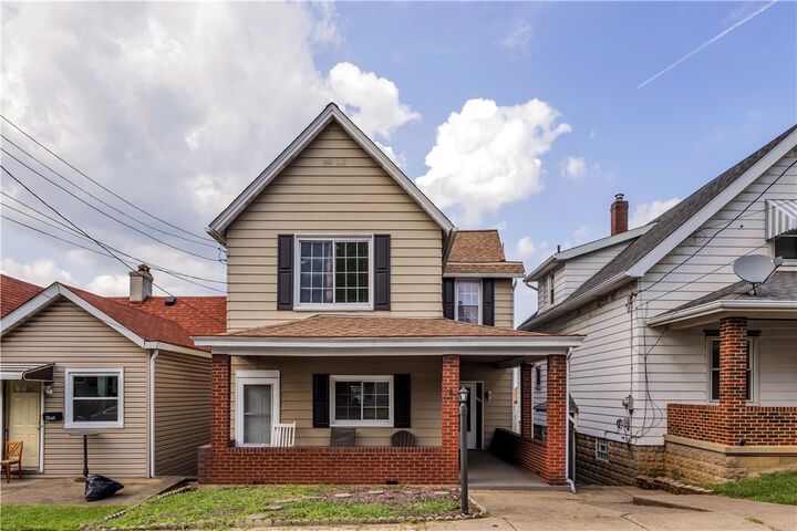 Property Photo:  607 Pittsburgh St  PA 15035 