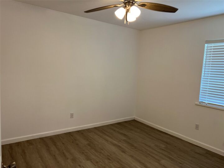 Property Photo: 607 Magnolia Street TX 78602