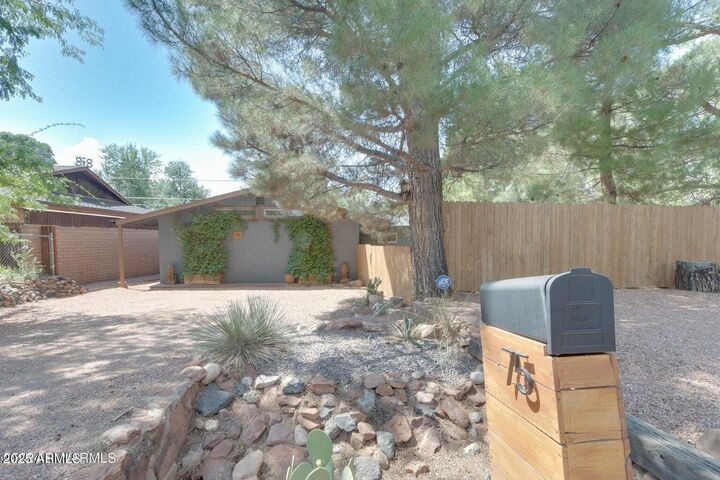 Property Photo:  75 Willow Way  AZ 86336 