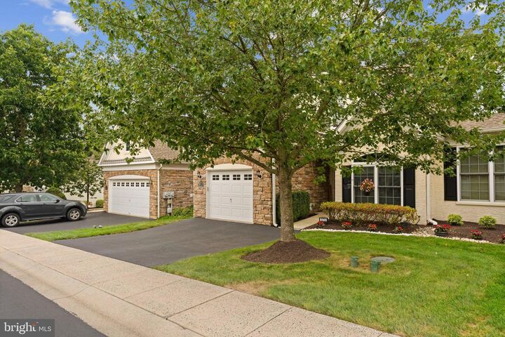 Property Photo:  375 Brittany Court  PA 18964 