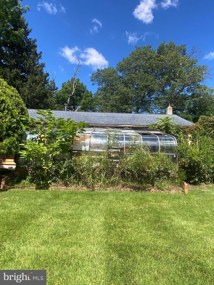 Property Photo: 18 Whittier Avenue NJ 08057