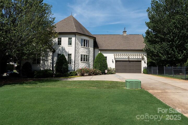 Property Photo: 17335 Players Ridge Drive NC 28031