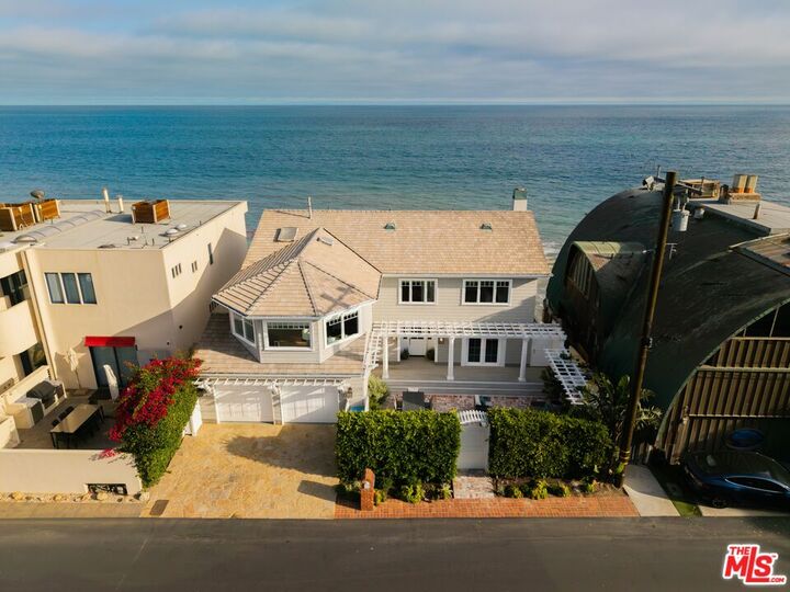 Property Photo: 27086 Malibu Cove Colony Dr CA 90265