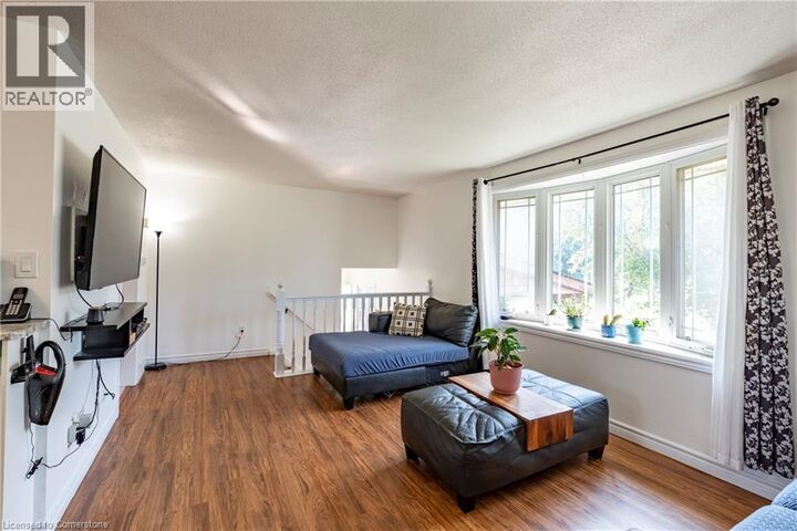Property Photo:  2 Lester Place  ON N1R 2P9 
