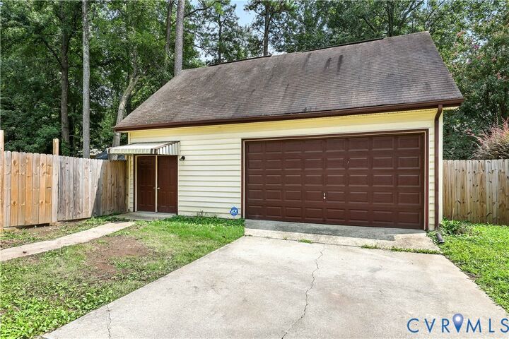 Property Photo:  12305 Little Pond Lane  VA 23113 