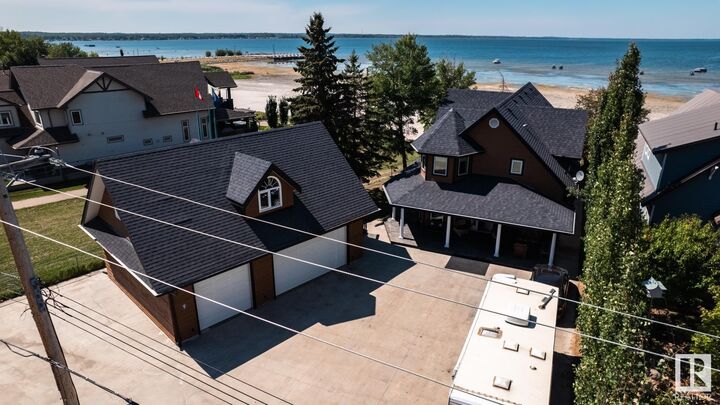 4632 50 Avenue  Rural Lac Ste. Anne County AB T0E 0A0 photo