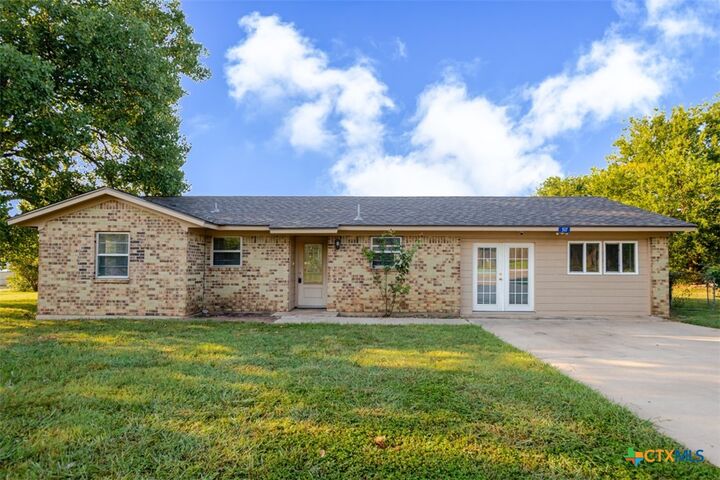 Property Photo:  517 County Road 4876  TX 76522 